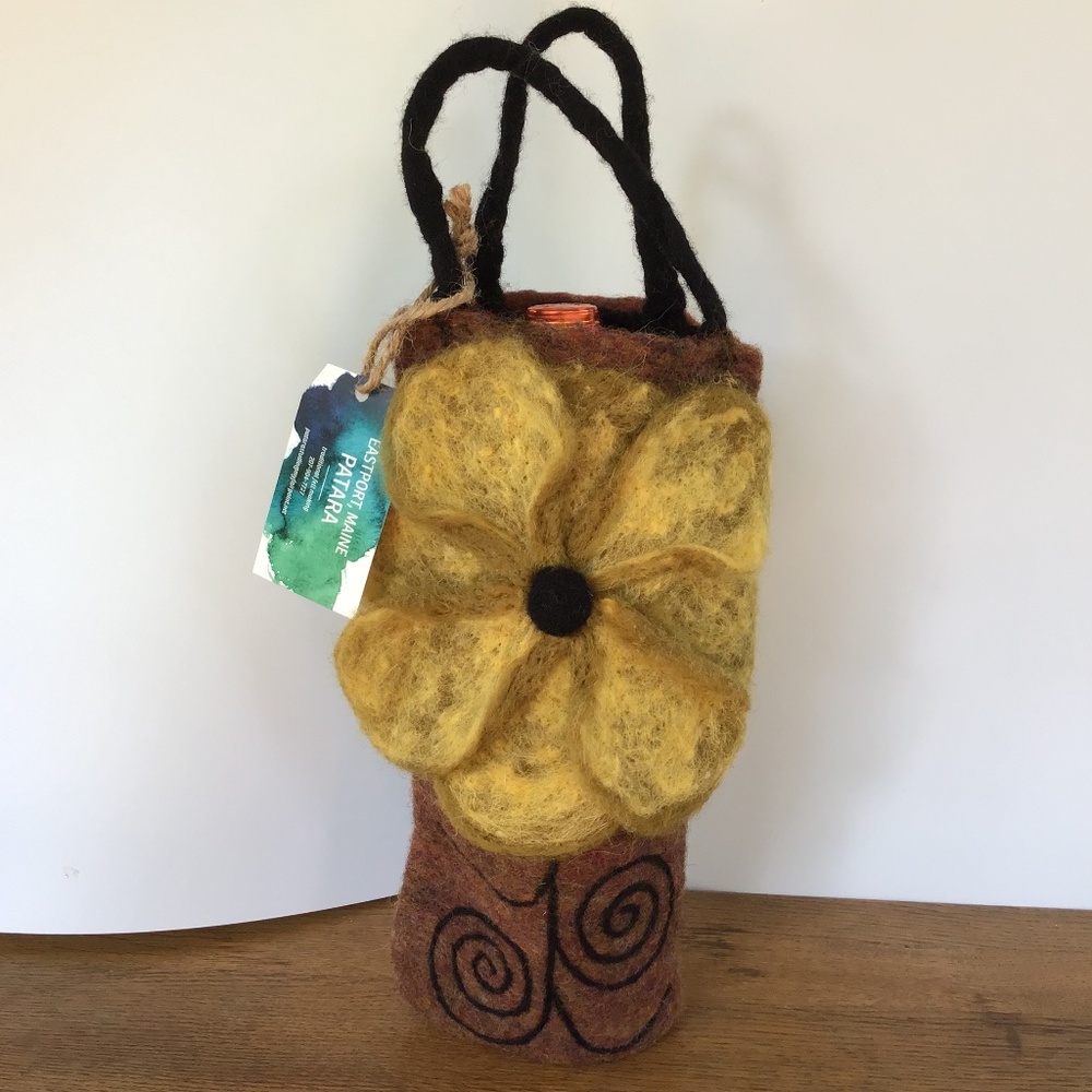 Wine Bottle Tote Handcrafted Wool Golden Flower Maine New